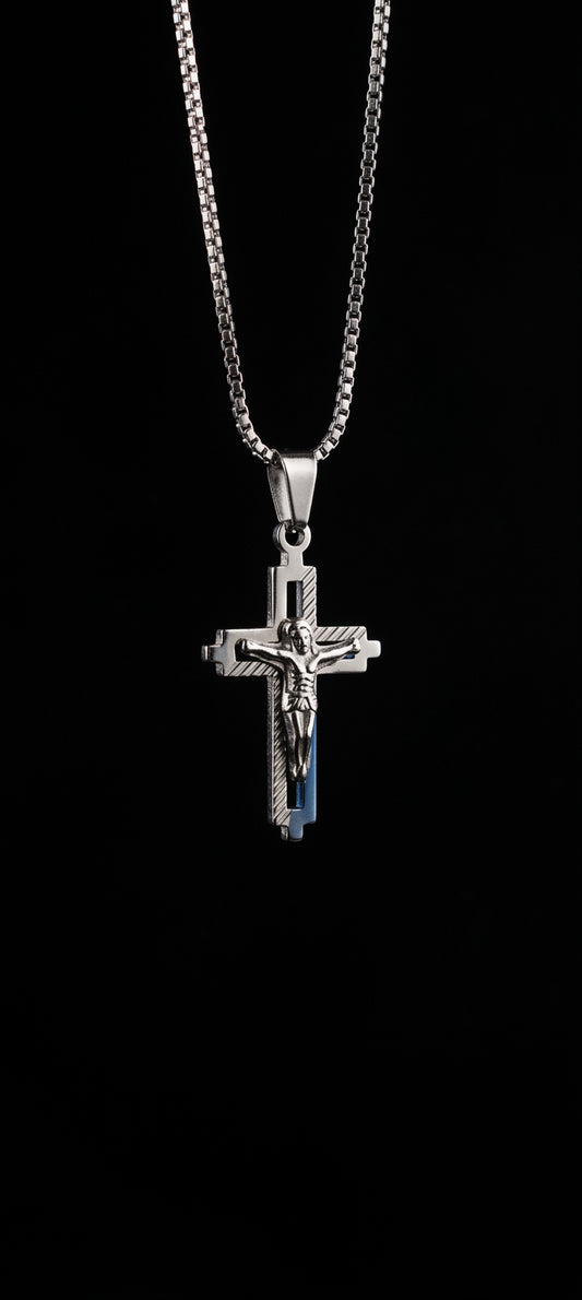 ETERNAL CRUCIFIX PENDANT