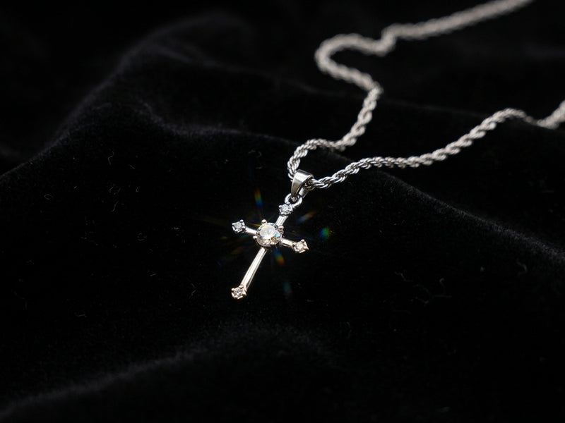 ICED CROSS PENDANT