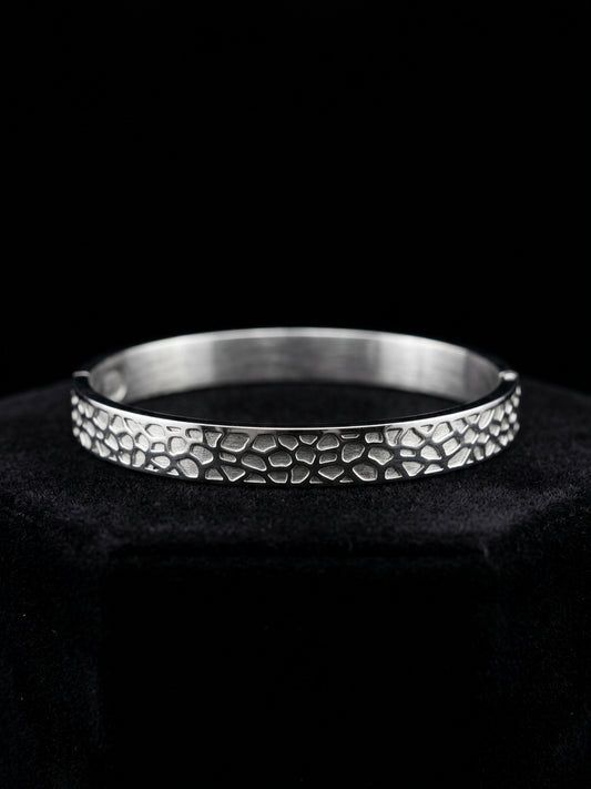 CELLULAR BONE BANGLE
